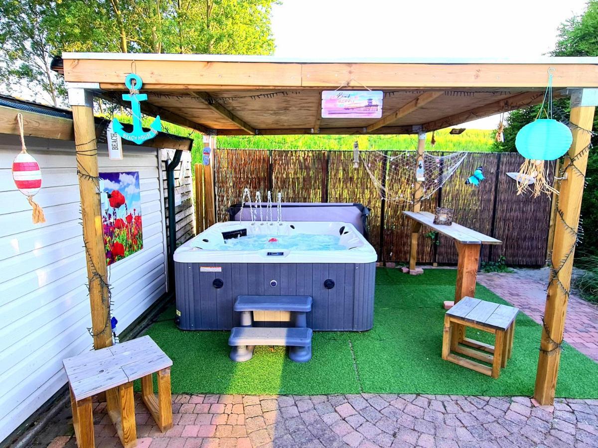 De Corner Van Zeeland Met Jacuzzi Sint-Annaland Exterior foto