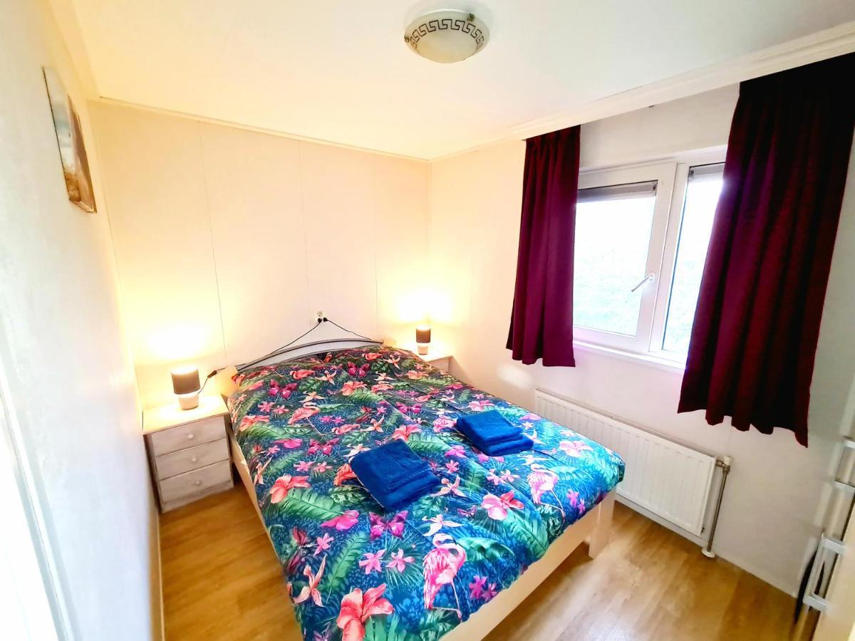 De Corner Van Zeeland Met Jacuzzi Sint-Annaland Exterior foto