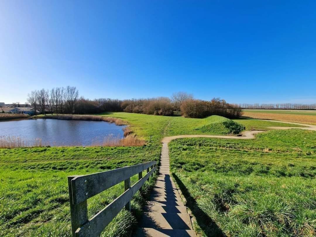 De Corner Van Zeeland Met Jacuzzi Sint-Annaland Exterior foto